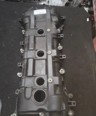 Dodge Durango III Rocker cam cover 05184068AI