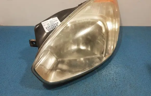Hyundai Accent Headlight/headlamp