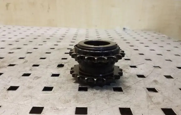 Mercedes-Benz A W168 Timing chain sprocket A6680520303