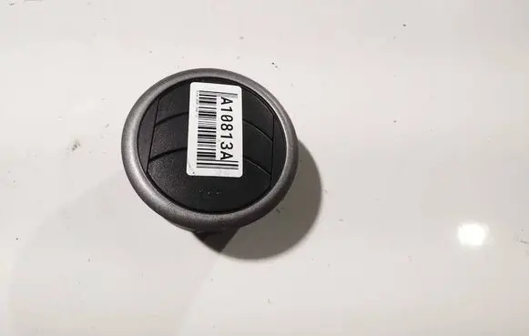Dash center air vent grill