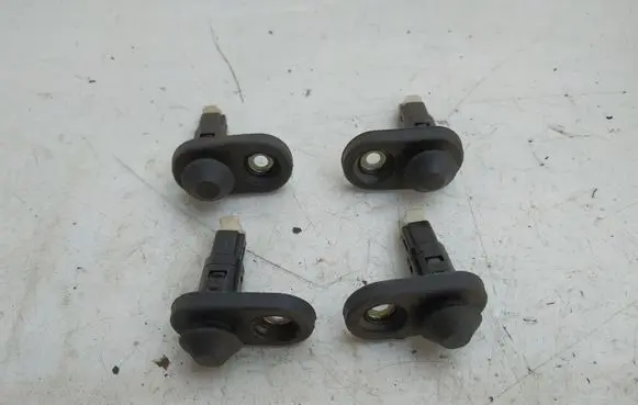 Toyota Avensis T250 Front door sensor 