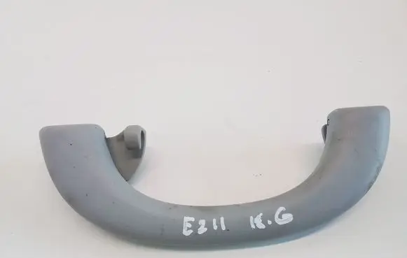 Mercedes-Benz E W211 Rear interior roof grab handle