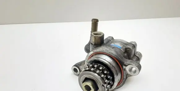 Nissan Primera Power steering pump 8H800 46102148