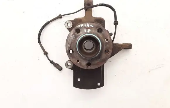 Opel Vivaro Front wheel hub