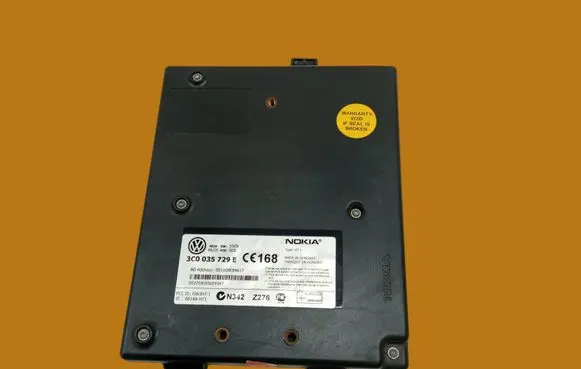 Volkswagen PASSAT B6 Other control units/modules 3C0035729E