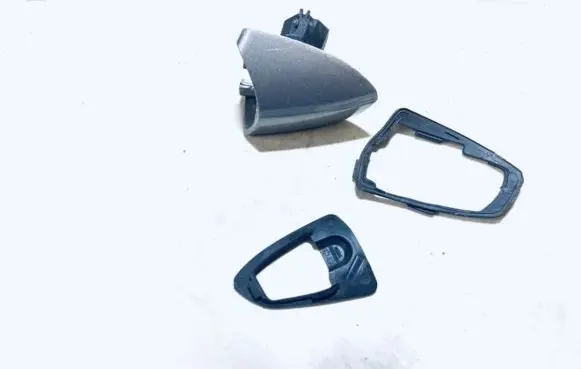 Mercedes-Benz C AMG W204 Loading door cover/cap a2047600320
