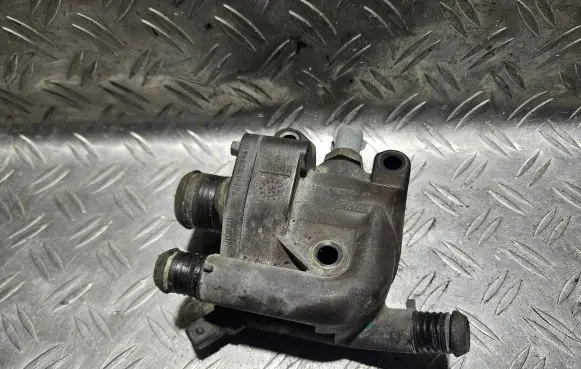 Ford Mondeo MK II Engine coolant pipe/hose 928M9K478AF