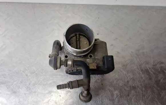 Audi A3 S3 8L Throttle valve 06A133062C