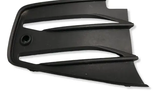 Volkswagen Golf VIII Front bumper lower grill 5H0853666PBILI 5H0853666P