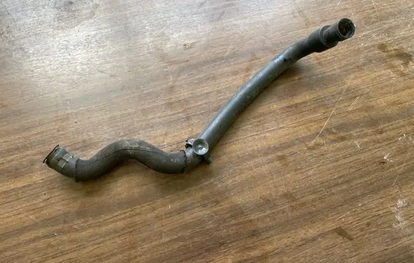 Peugeot 807 Engine coolant pipe/hose