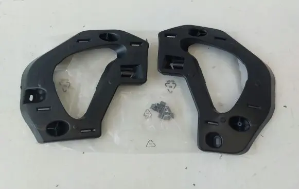 Renault Zoe Front bumper mounting bracket 1119972X 1119973X