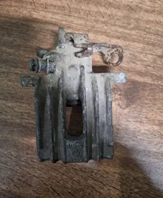 Audi A3 S3 8L Rear brake caliper 32325607