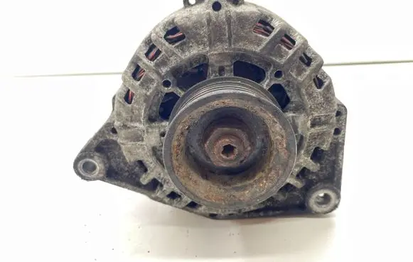 Audi A6 S6 C5 4B Generator/alternator