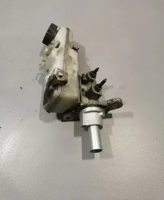 Toyota Corolla E140 E150 Master brake cylinder