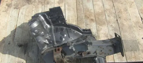 KIA Sorento Front quarter panel 