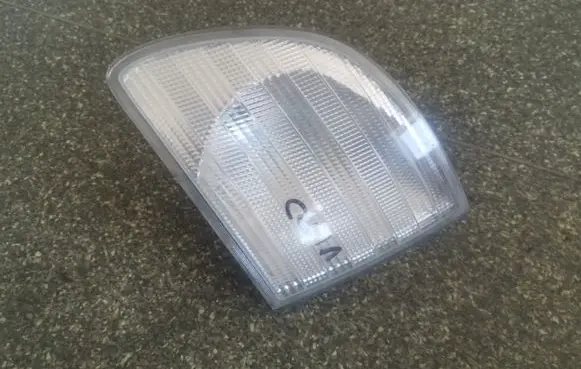 Mercedes-Benz Vito Viano W638 Front indicator light