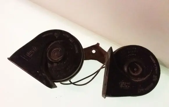 Ford Focus Horn signal E355306 55306 AM80S