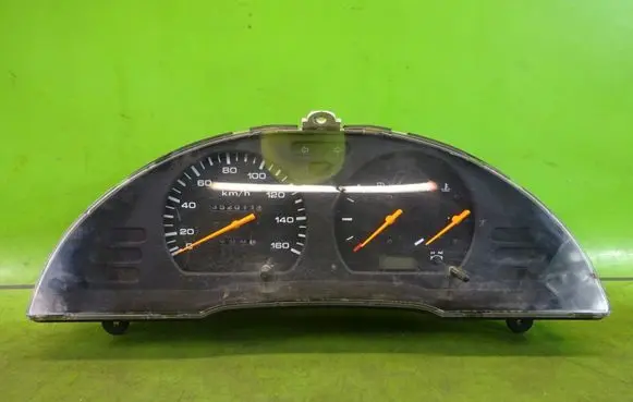 Nissan Serena Speedometer (instrument cluster)