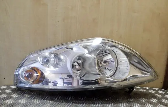 Renault Master III Headlight/headlamp 1LR01011703 260600050R