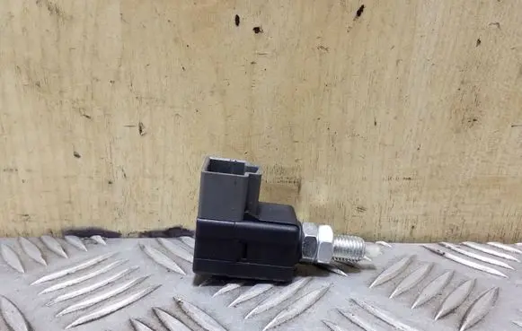Clutch pedal sensor