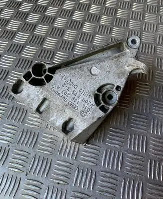 Audi A1 Engine mounting bracket 03L199207A