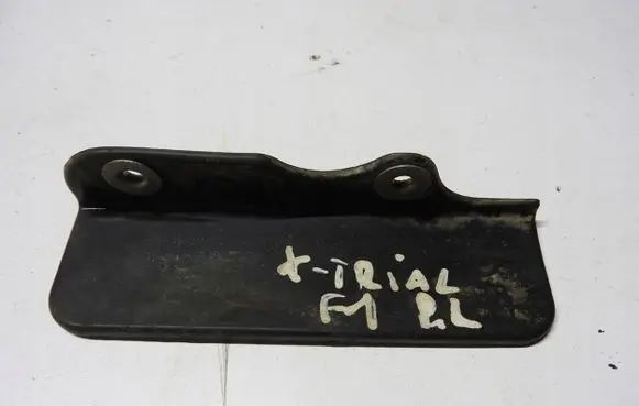 Nissan X-Trail T31 Fender mounting bracket 63845JG00A