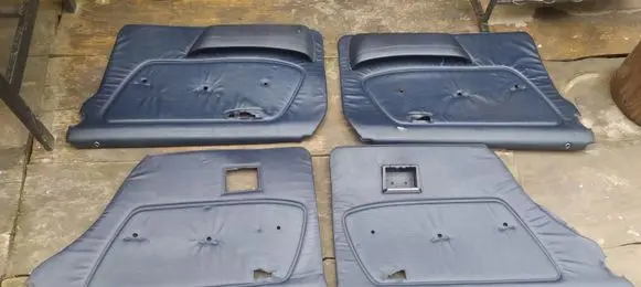 Mercedes-Benz W123 Door card panel trim set 