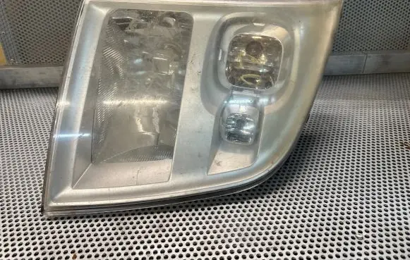 Ford Transit Headlight/headlamp 6C1113W029