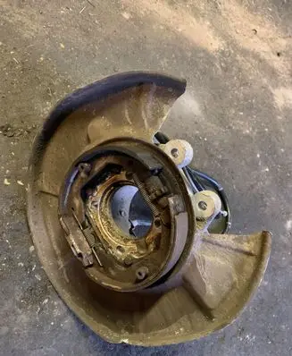 BMW 5 E60 E61 Rear wheel hub spindle/knuckle 6770925