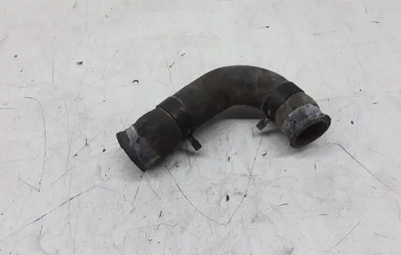 Hyundai Santa Fe Engine coolant pipe/hose
