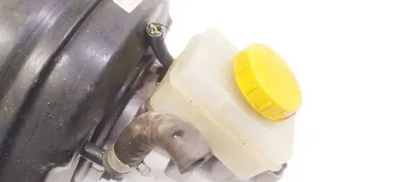 Master brake cylinder