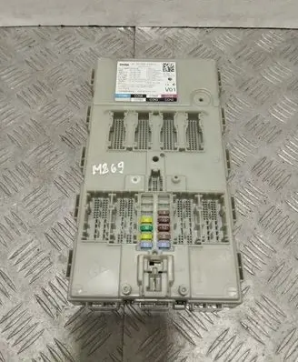 BMW 7 G11 G12 Comfort/convenience module 6821232