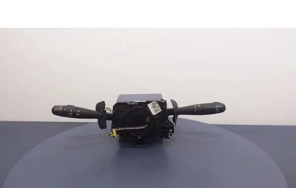 Dacia Duster Other switches/knobs/shifts 8200792587