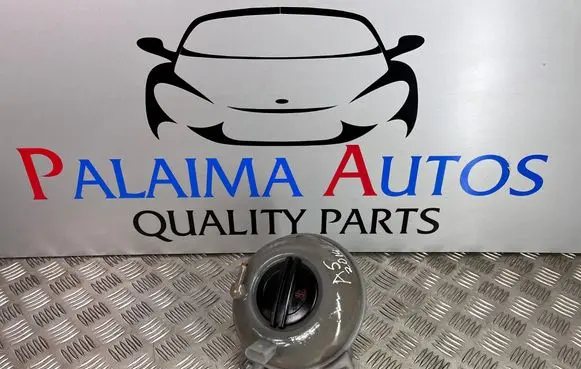 Audi A5 Sportback 8TA Coolant expansion tank/reservoir 5Q0121407A