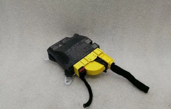 Mercedes-Benz C W205 Airbag control unit/module A2059009427