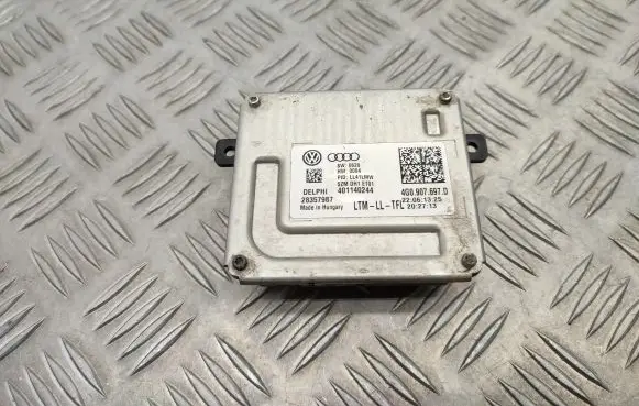 Audi A4 S4 B8 8K Headlight ballast module Xenon 4G0907697D