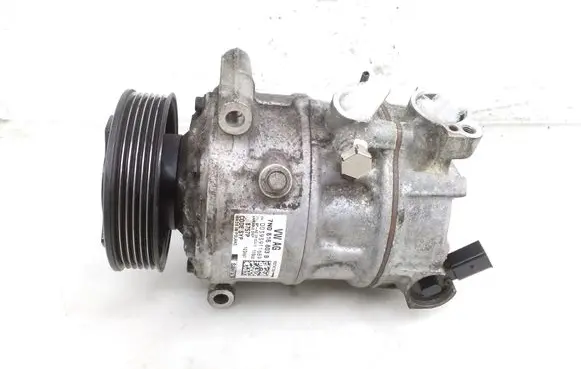 Seat Alhambra (Mk2) Air conditioning (A/C) compressor (pump) 7N0816803B