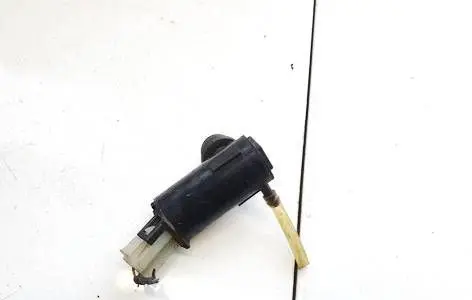 Subaru Forester SG Windscreen/windshield washer pump