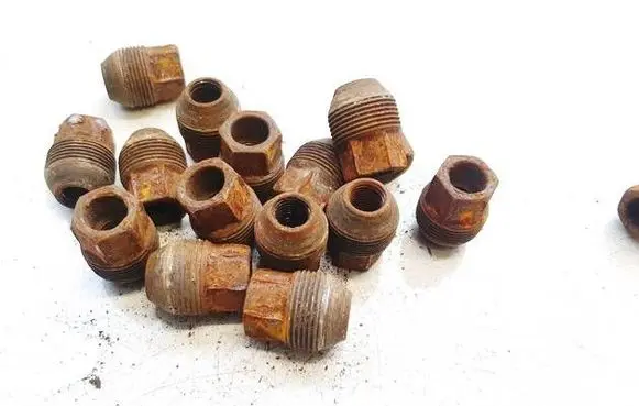 Chevrolet Aveo Nuts/bolts 