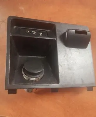 BMW X5 E70 Other center console (tunnel) element 9115084
