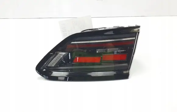 Volkswagen Arteon Rear/tail lights 3G8945308AF