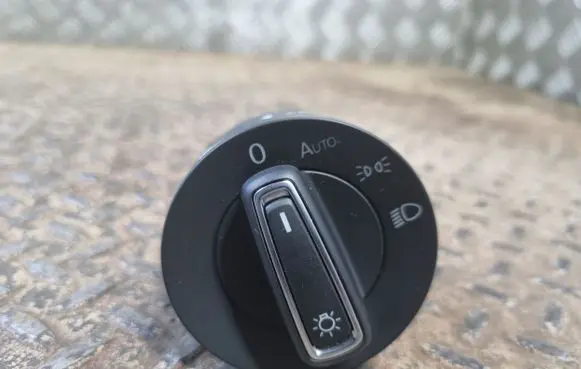 Volkswagen Tiguan Allspace Light switch 5G0941431BJ