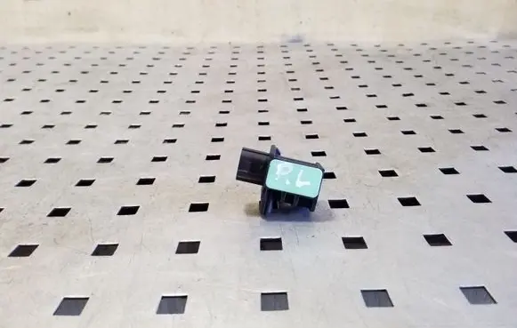 KIA Soul Airbag deployment crash/impact sensor 95920M5100