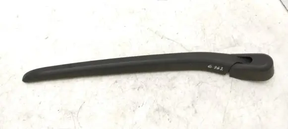 Volvo XC40 Rear wiper blade arm 31699908