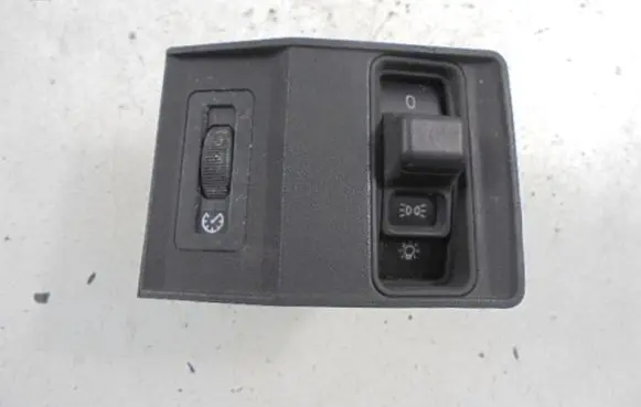 BMW 5 E34 Light switch 1384005