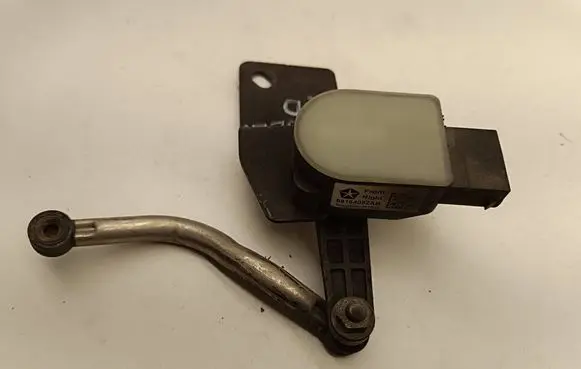 Jeep Grand Cherokee Air suspension front height level sensor 68164092AB 21193Z