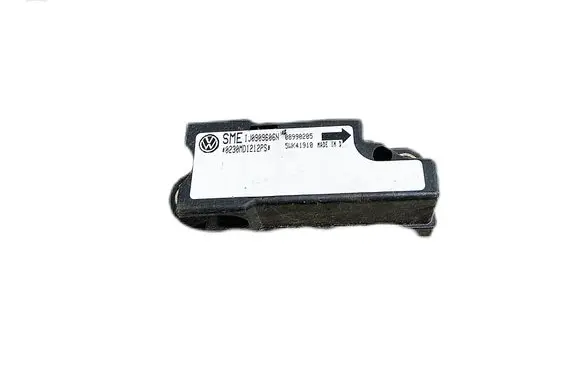 Volkswagen PASSAT B5 Airbag deployment crash/impact sensor IJ0909606N