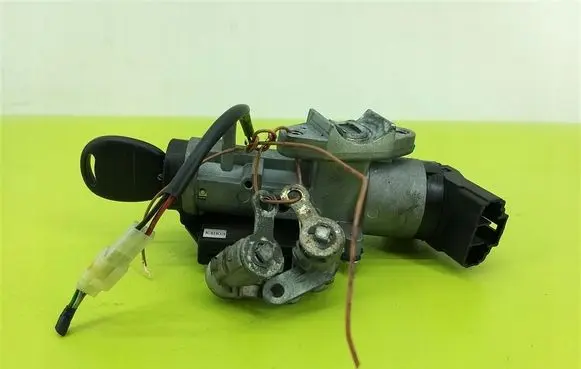 Daewoo Kalos Ignition lock 96540559