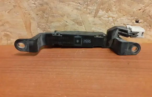 Toyota Prius (XW30) Keyless system antenna 8999730070