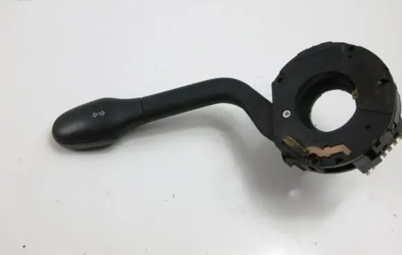 Seat Cordoba (6K) Wiper turn signal indicator stalk/switch 6KM953513